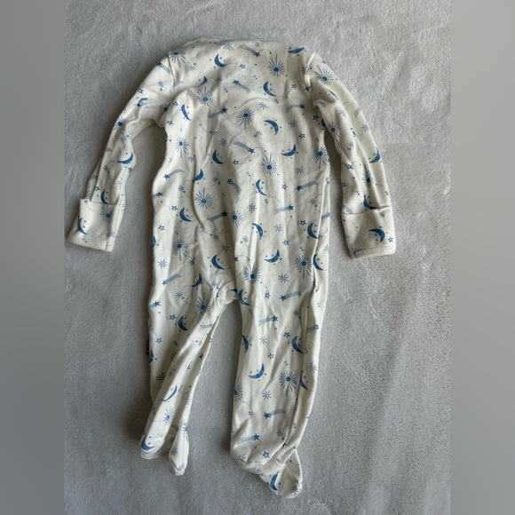 MagneticMe Organic Cotton Footie - 3-6M - Blue Stars - Picture 5 of 5